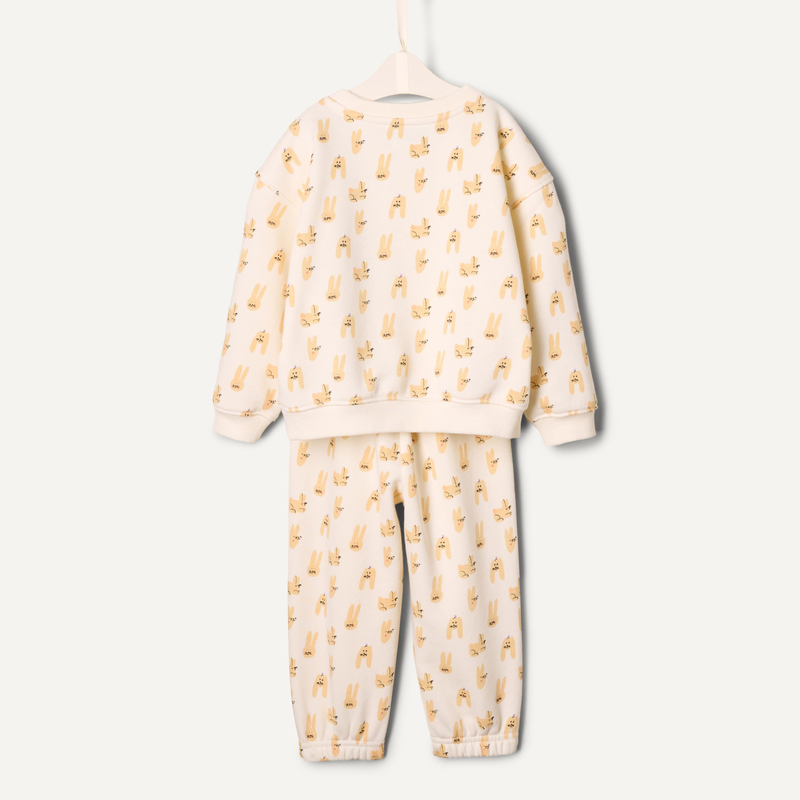 Amazon Essentials x Sofia Grainge Unisex Toddlers and Babies' Sweatshirt & Sweatpant Set